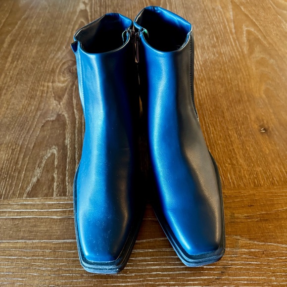 NWOT navy blue Franco Sarto Forta ankle booties 8M - Picture 6 of 13